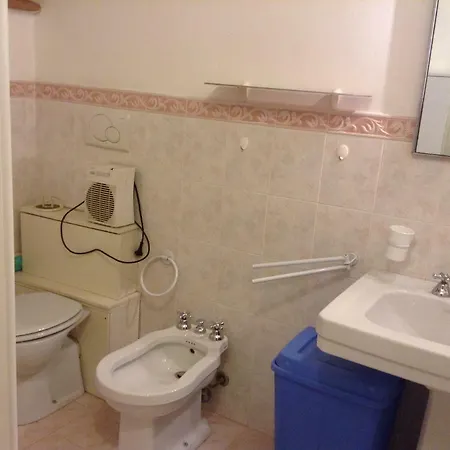 Azzi Mono Appartement