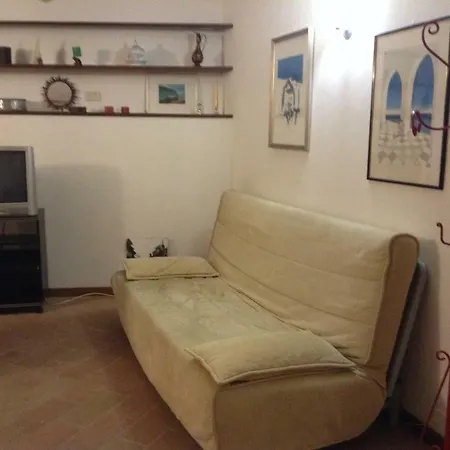 Azzi Mono Pérouse